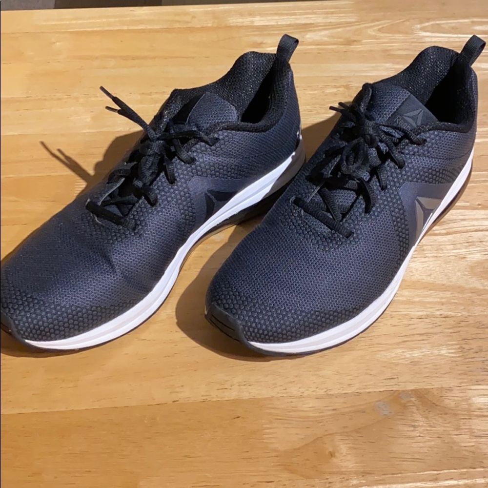 ** SOLD** Reebok Jet Dashride